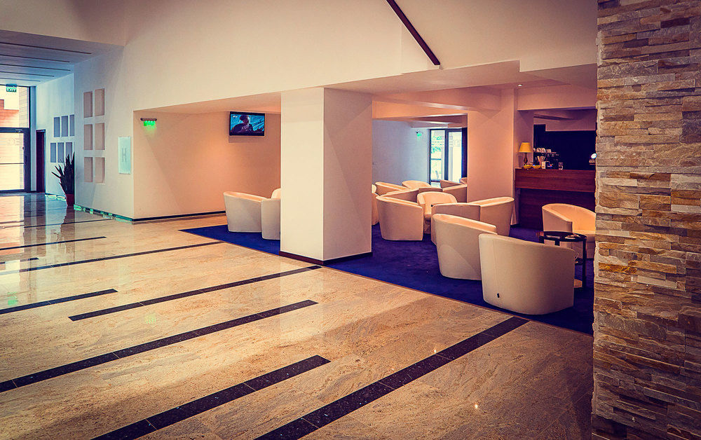 Perla Hotel Сленік-Молдова Екстер'єр фото